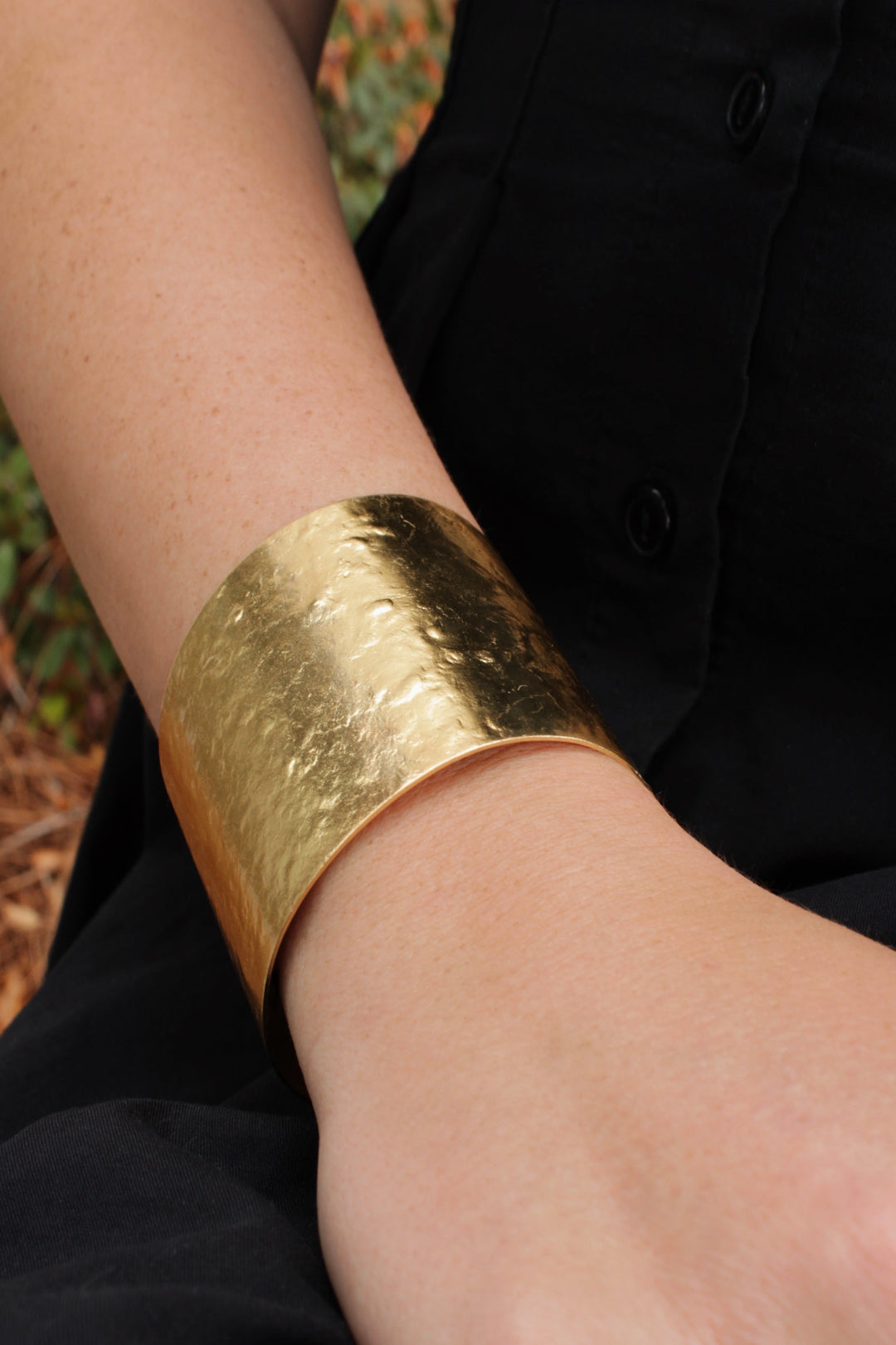Avila Cuff